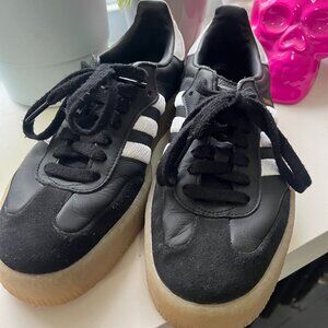 Adidas Samba Black Leather – Women’s Size 7.5
